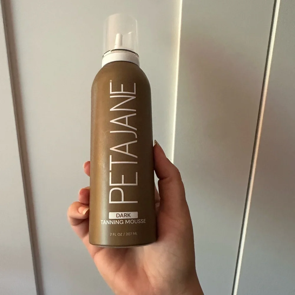 PetaJane Dark Tanning Mousse - Picture 2 of 3